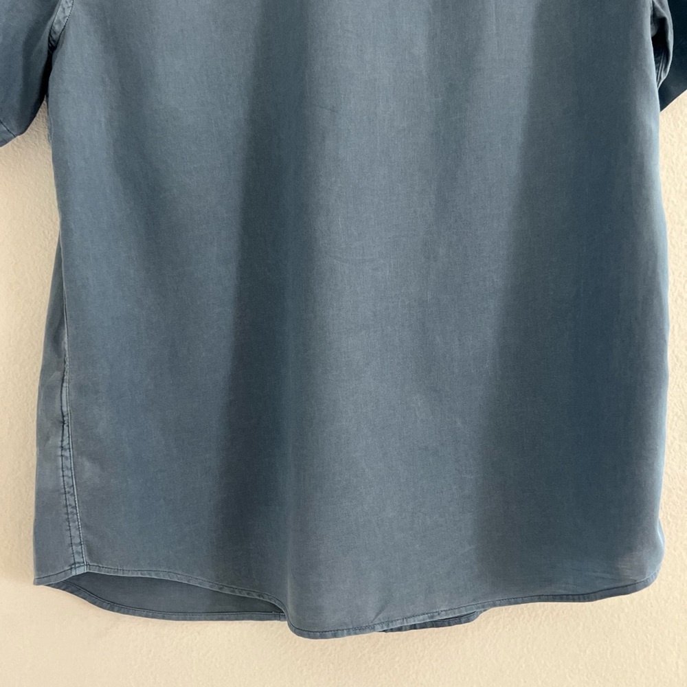 Banana Republic Light Blue Casual Button Down Shirt - Picture 11 of 12